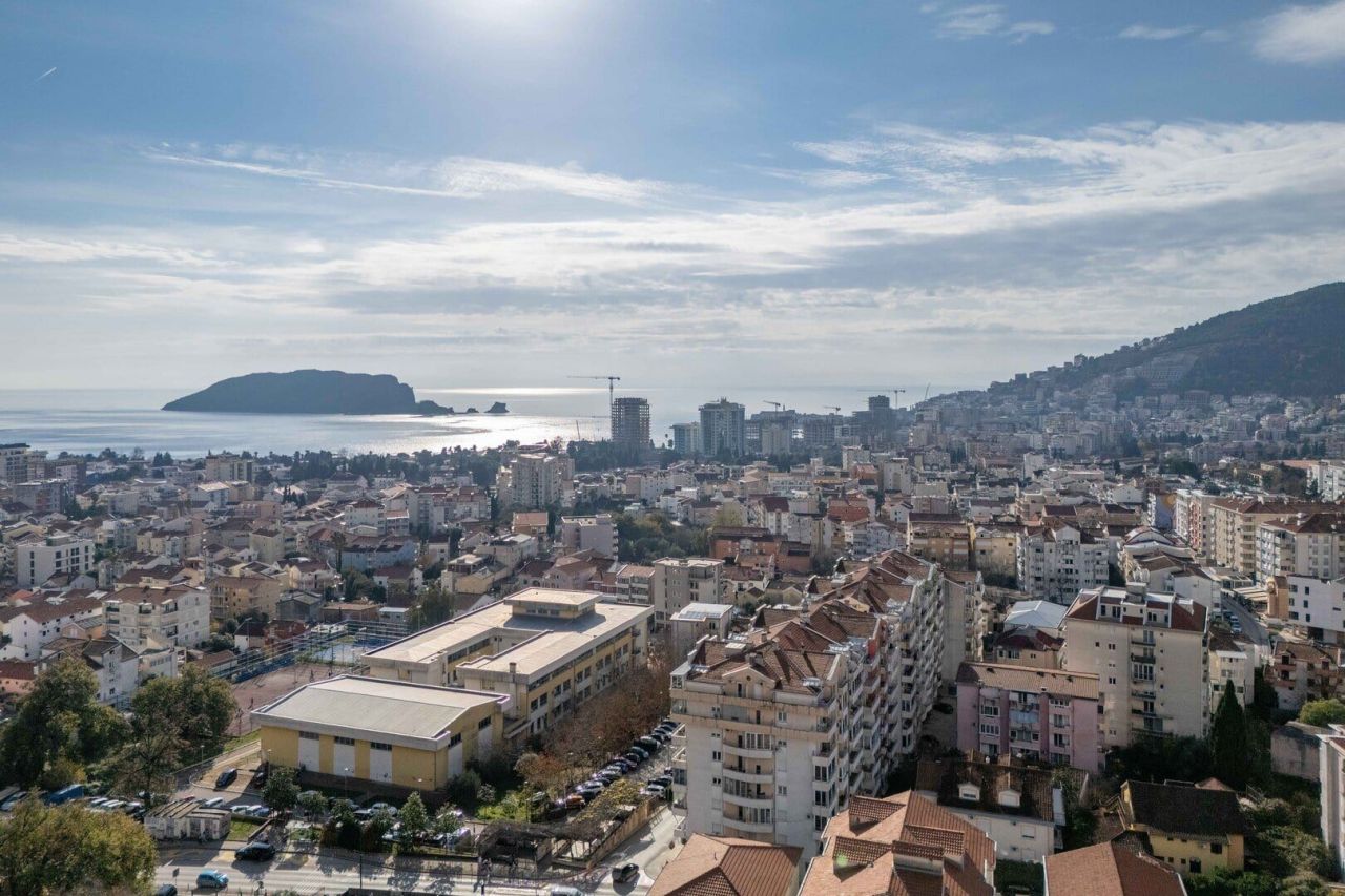 Апартаменты в Будве, Черногория, 78 м² - фото 1