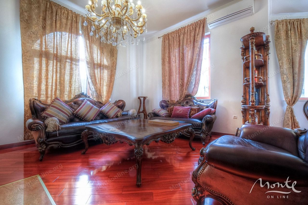 Вилла в Радовичах, Черногория, 372 м² - фото 7