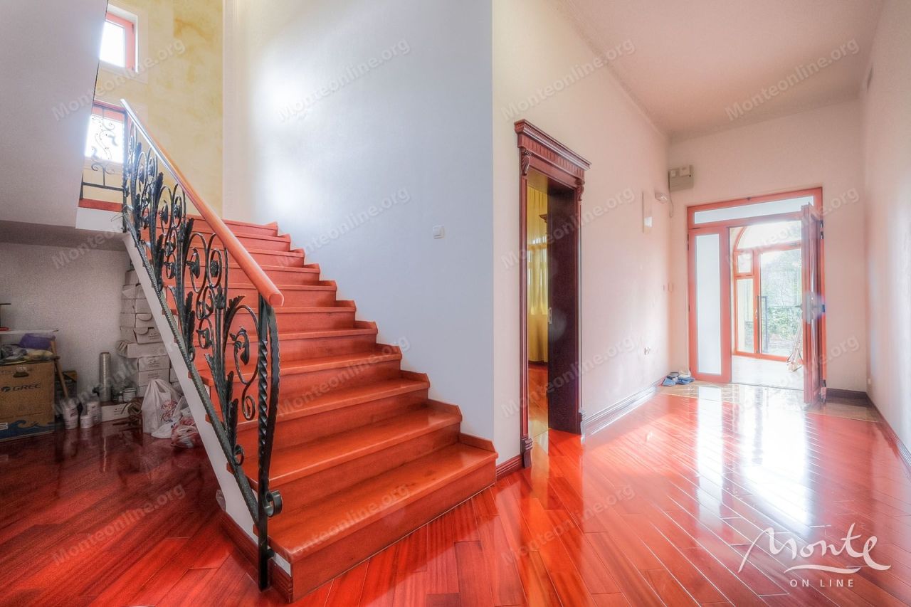 Вилла в Радовичах, Черногория, 372 м² - фото 19