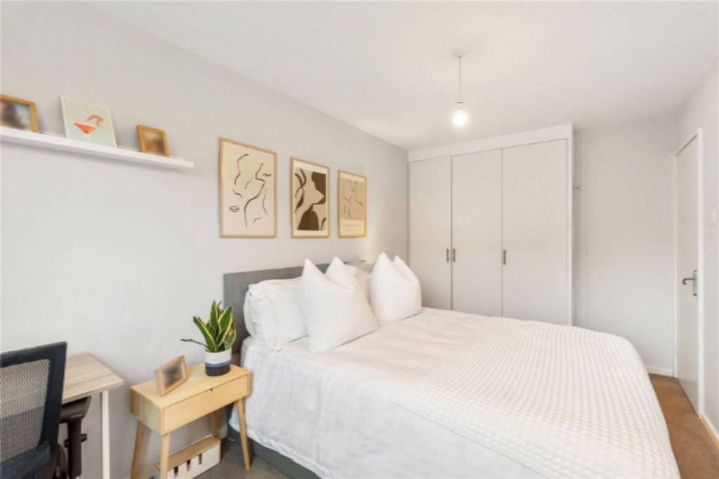 Квартира в Лондоне, Великобритания, 46 м² - фото 1