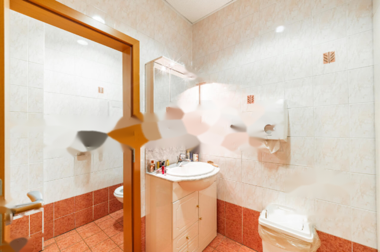 Офис в Любляне, Словения, 113 м² - фото 8