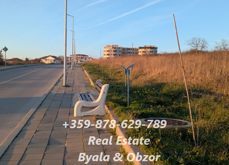 Земля в Бяле, Болгария, 3 300 м² - фото 9