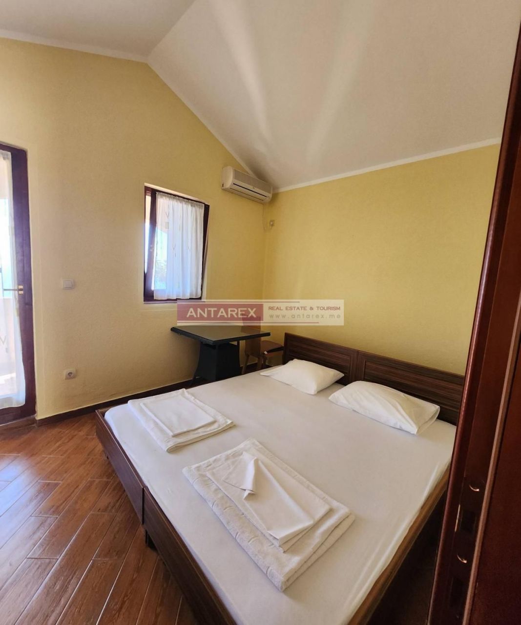 Вилла в Святом Стефане, Черногория, 145 м² - фото 6