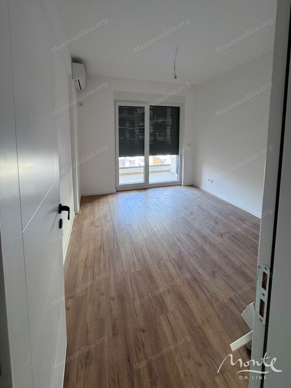 Апартаменты в Улцине, Черногория, 69 м² - фото 7