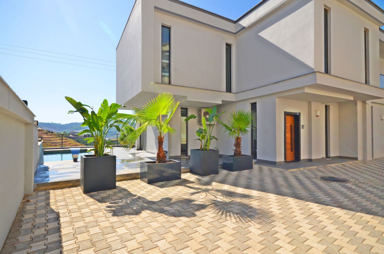 Вилла в Алании, Турция, 300 м² - фото 2