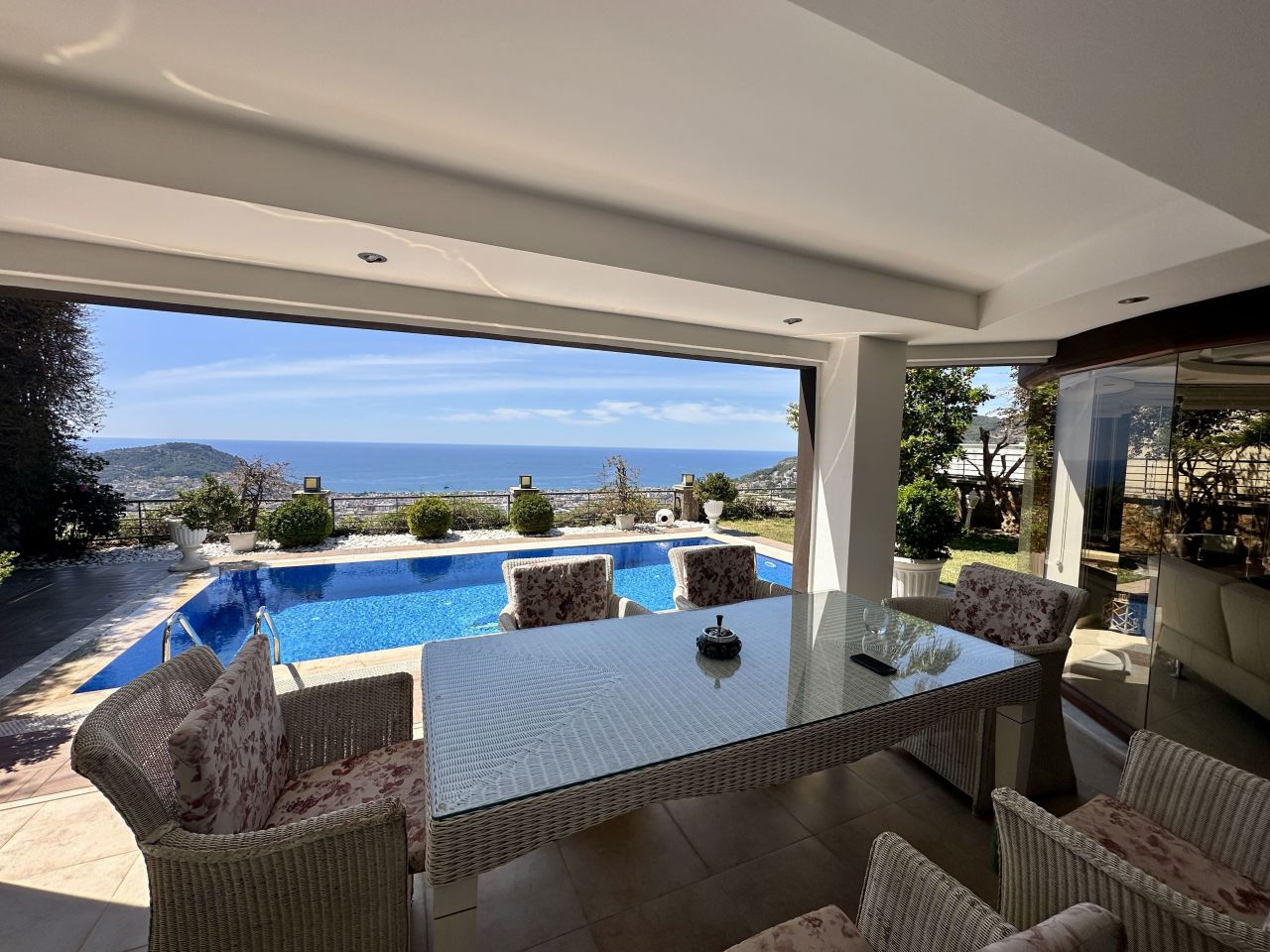 Вилла в Алании, Турция, 250 м² - фото 1