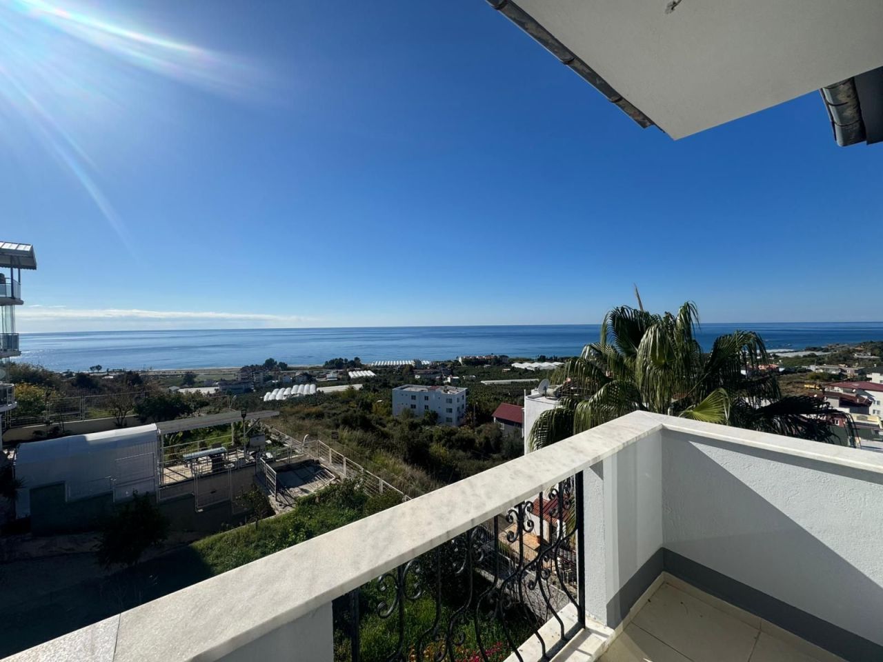 Вилла в Алании, Турция, 325 м² - фото 1