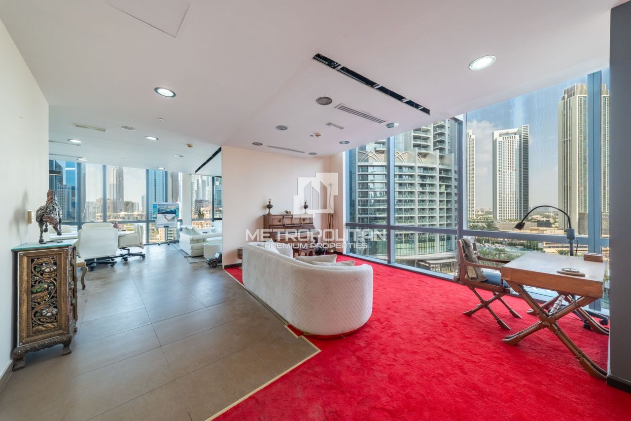 Офис в Дубае, ОАЭ, 341 м² - фото 4