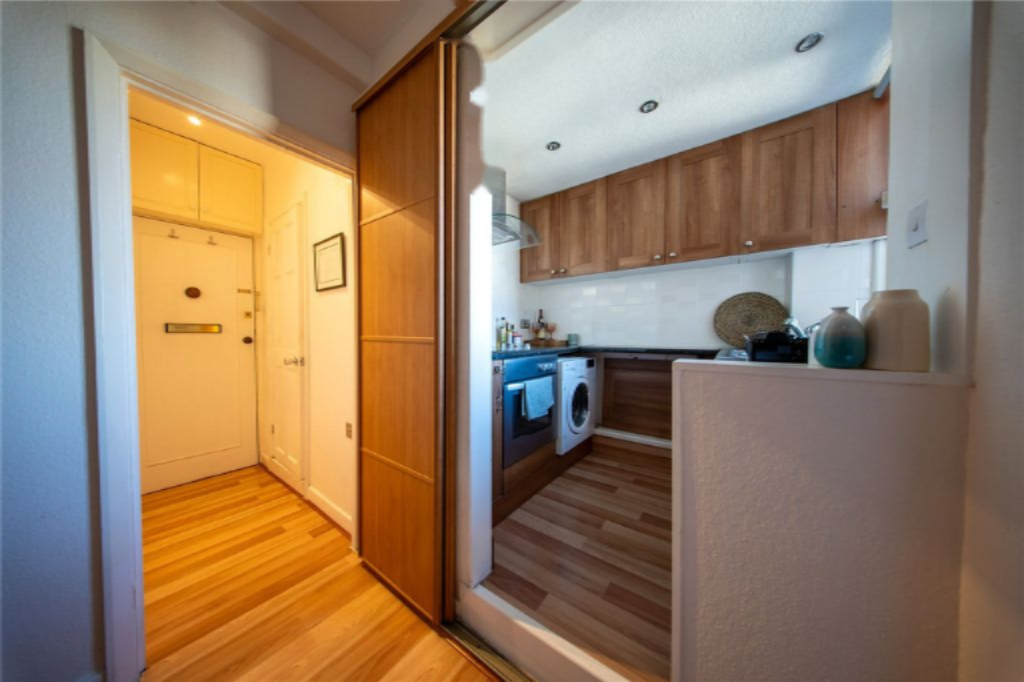 Квартира в Лондоне, Великобритания, 25 м² - фото 2