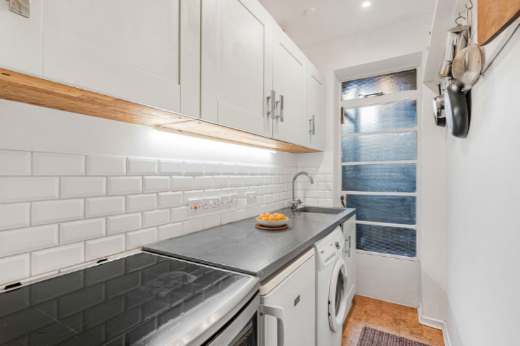 Квартира в Лондоне, Великобритания, 34 м² - фото 11