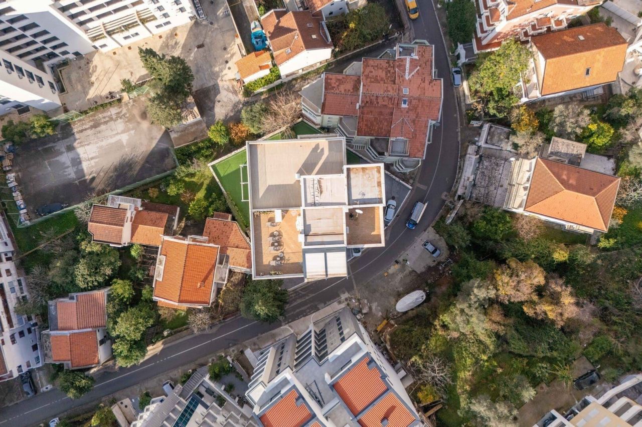 Апартаменты в Рафаиловичах, Черногория, 212 м² - фото 17