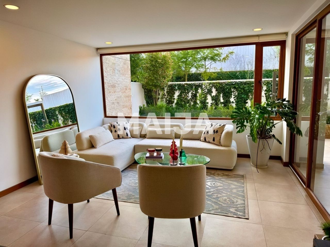 Апартаменты Cumbaya, Эквадор, 150 м² - фото 1