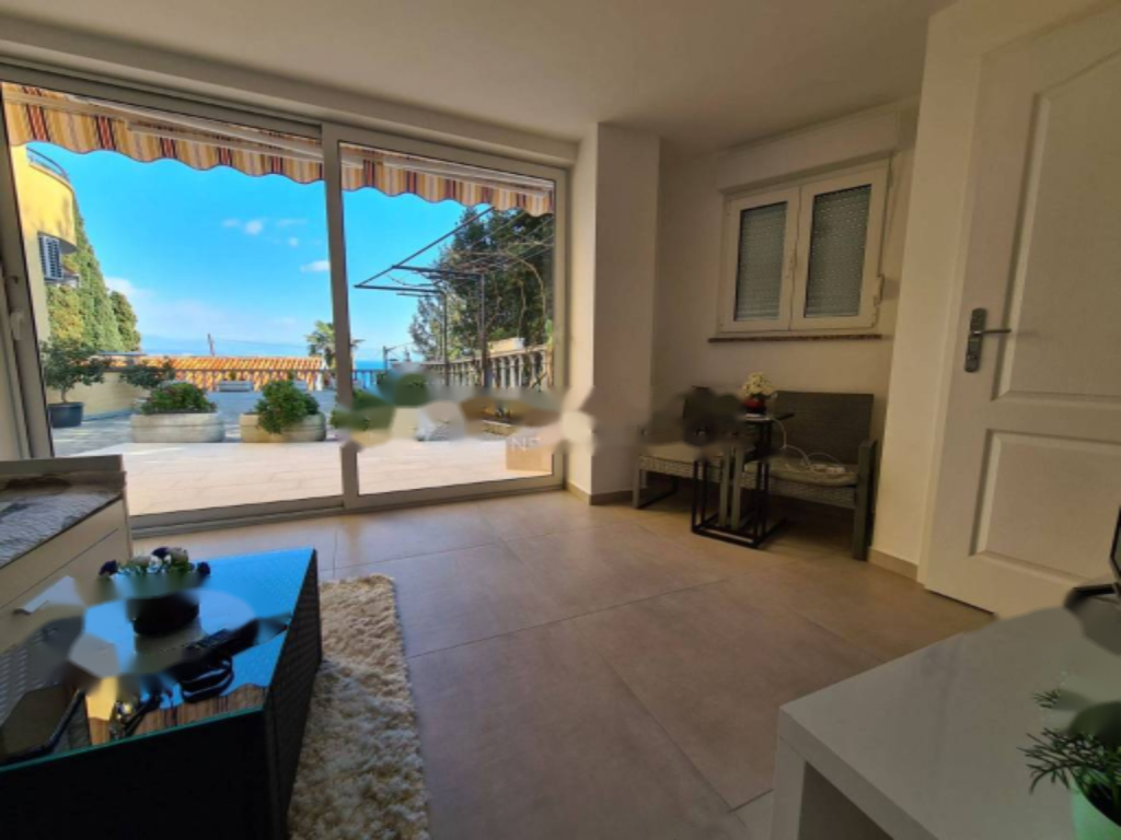 Квартира в Опатии, Хорватия, 30 м² - фото 1