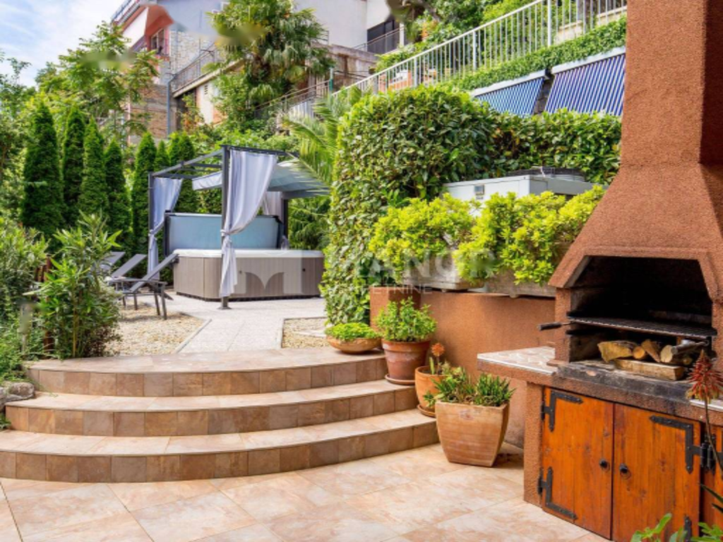 Квартира в Опатии, Хорватия, 222 м² - фото 10