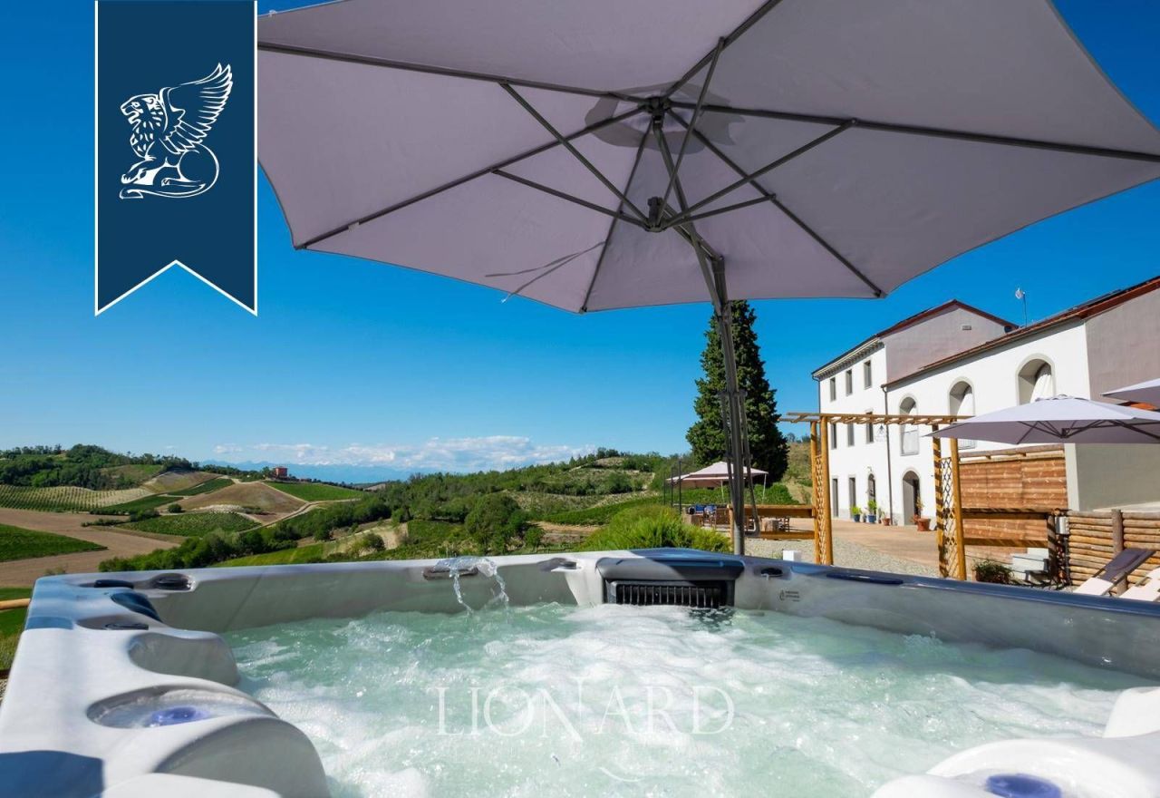 Вилла в Алессандрии, Италия, 600 м² - фото 6