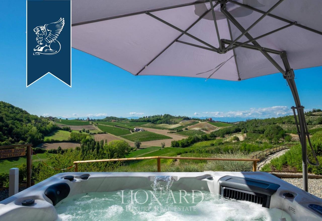 Вилла в Алессандрии, Италия, 600 м² - фото 7