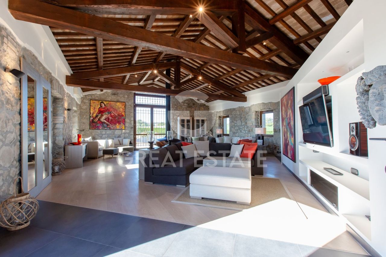 Дом в Витербо, Италия, 437.15 м² - фото 9