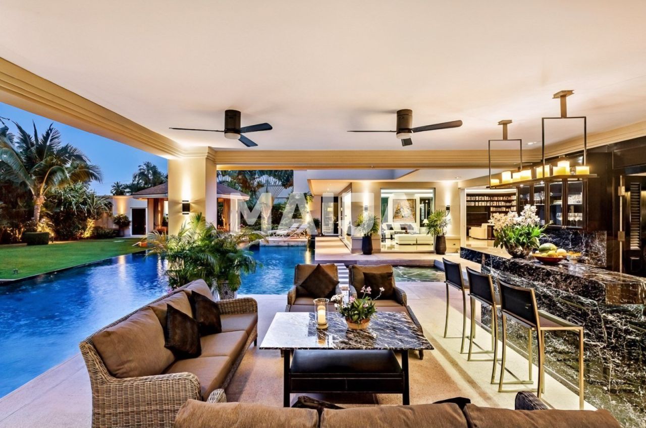 Вилла Bang Lamung, Таиланд, 1 092 м² - фото 1