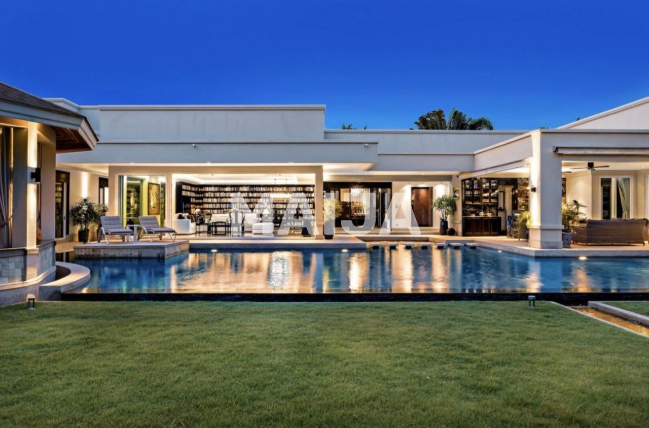 Вилла Bang Lamung, Таиланд, 1 092 м² - фото 4