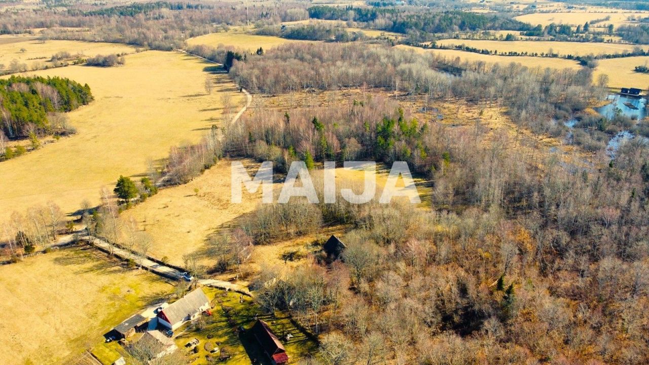Земля на Сааремаа, Эстония, 18 255 м² - фото 6