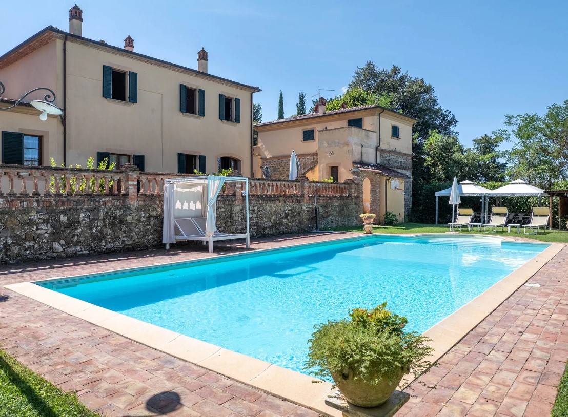 Доходный дом в Фояно-делла-Кьяне, Италия, 1 432 м² - фото 3