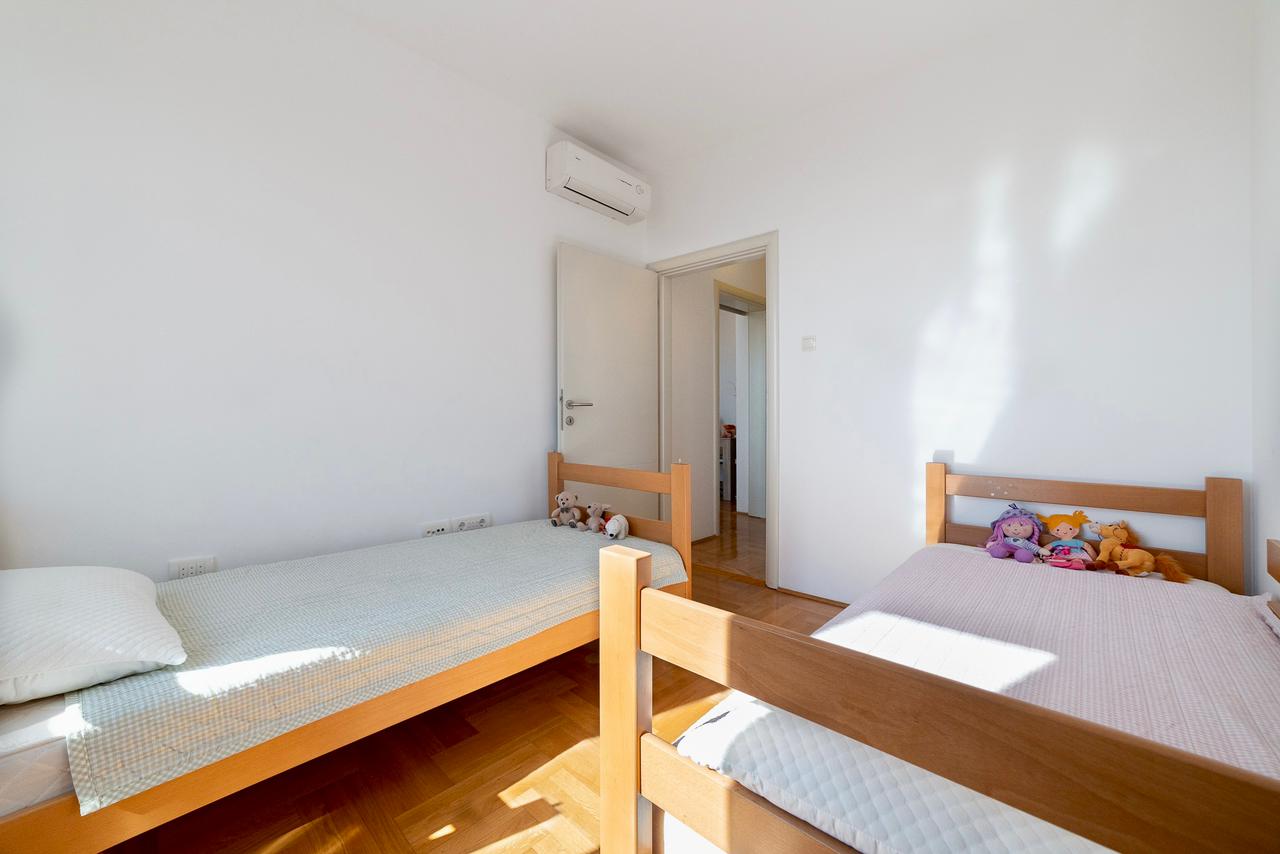 Квартира в Бечичи, Черногория, 69 м² - фото 15