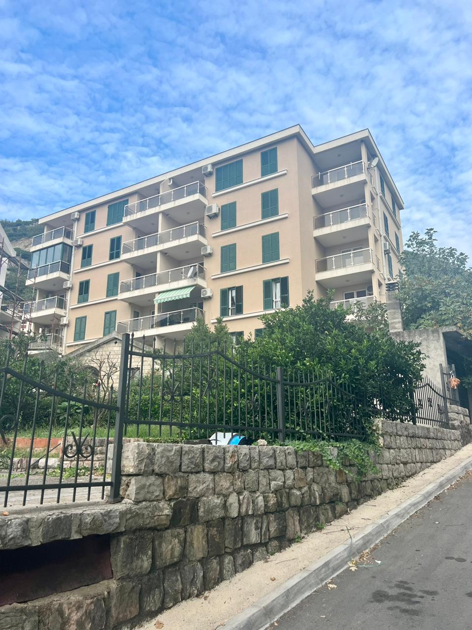 Квартира в Бечичи, Черногория, 69 м² - фото 12