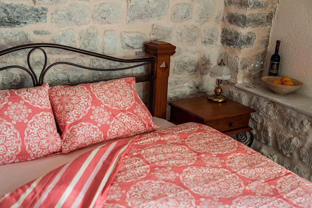 Квартира в Которе, Черногория, 54 м² - фото 12