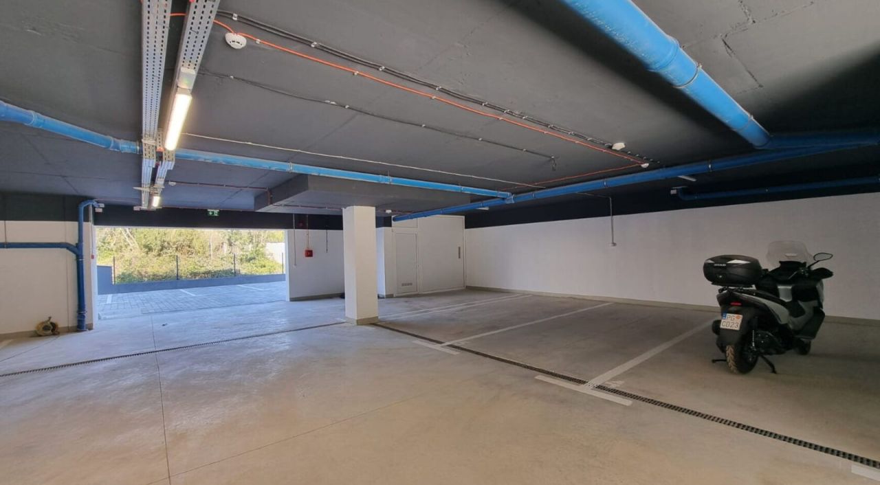 Квартира в Тивате, Черногория, 48 м² - фото 10