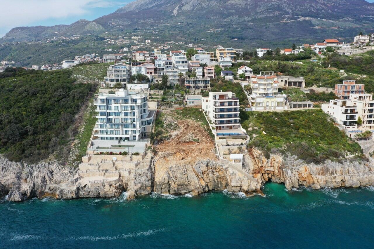 Земля в Добра Воде, Черногория, 897 м² - фото 2