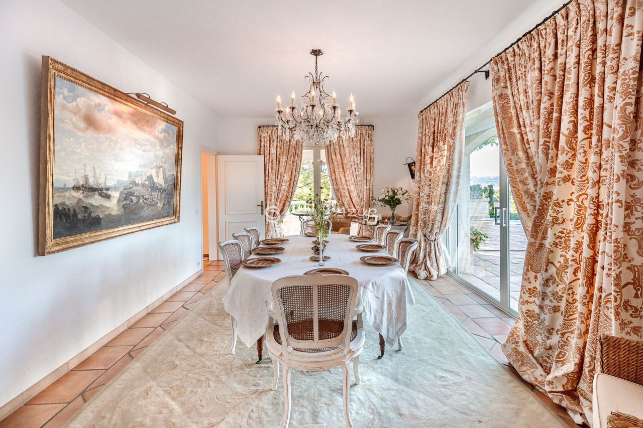 Вилла в Антибе, Франция, 400 м² - фото 8