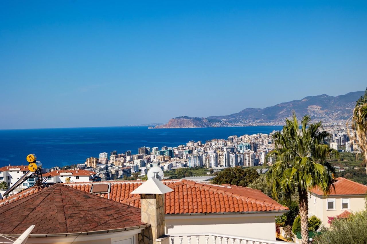 Вилла в Алании, Турция, 600 м² - фото 18