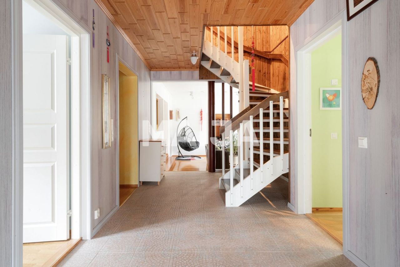 Дом в Риихимяки, Финляндия, 217 м² - фото 10
