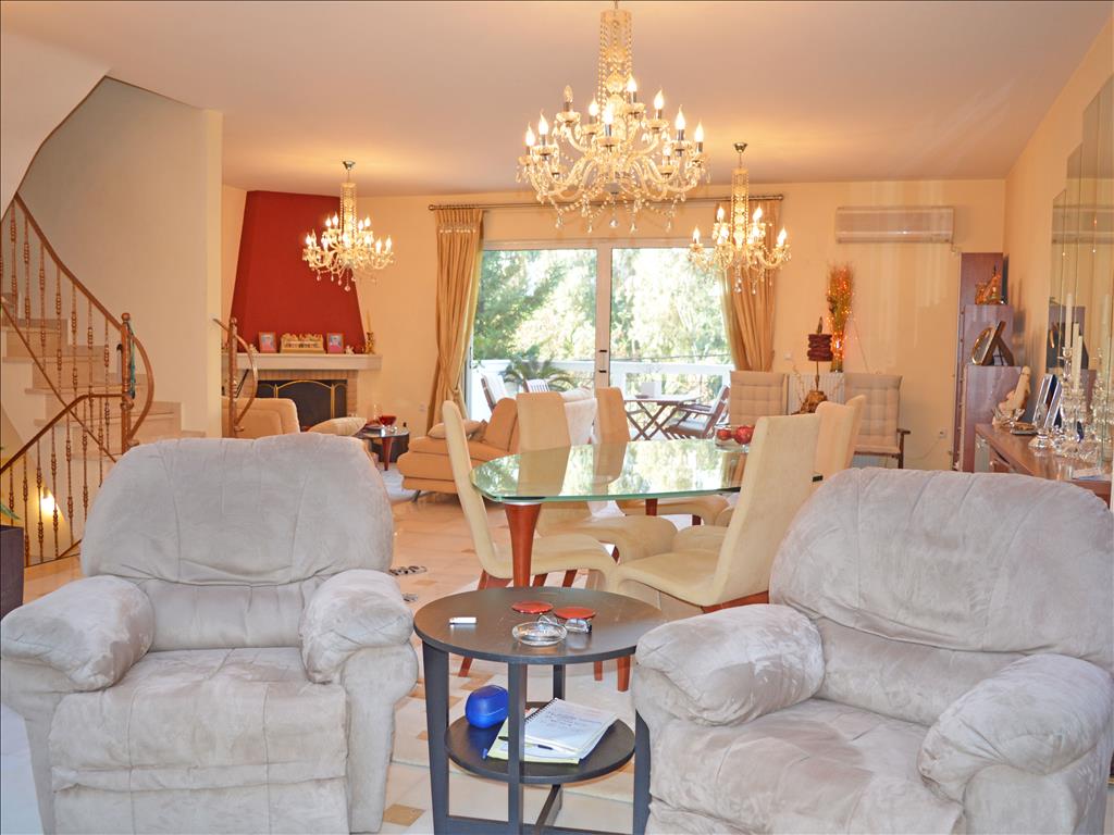 Мезонет в Афинах, Греция, 430 м² - фото 1