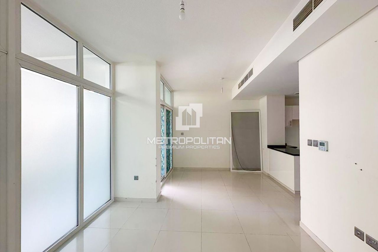 Таунхаус в Дубае, ОАЭ, 157 м² - фото 2