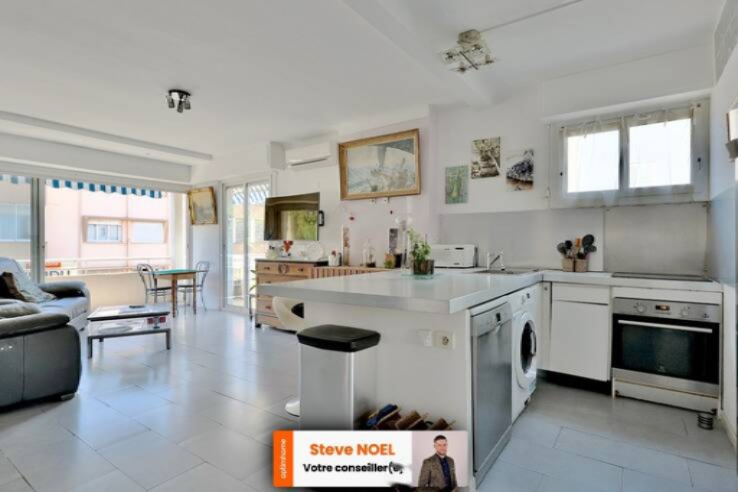 Квартира в Каннах, Франция, 80 м² - фото 1