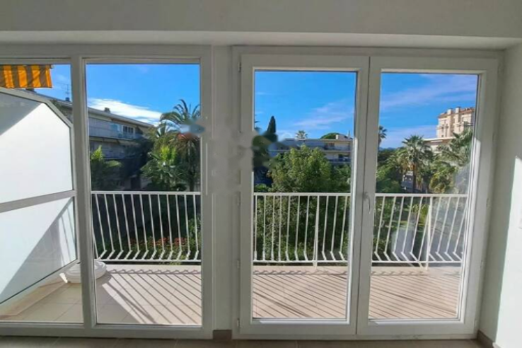 Квартира в Каннах, Франция, 60 м² - фото 1