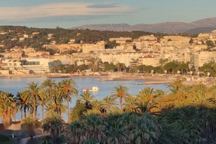 Квартира в Каннах, Франция, 45 м² - фото 1