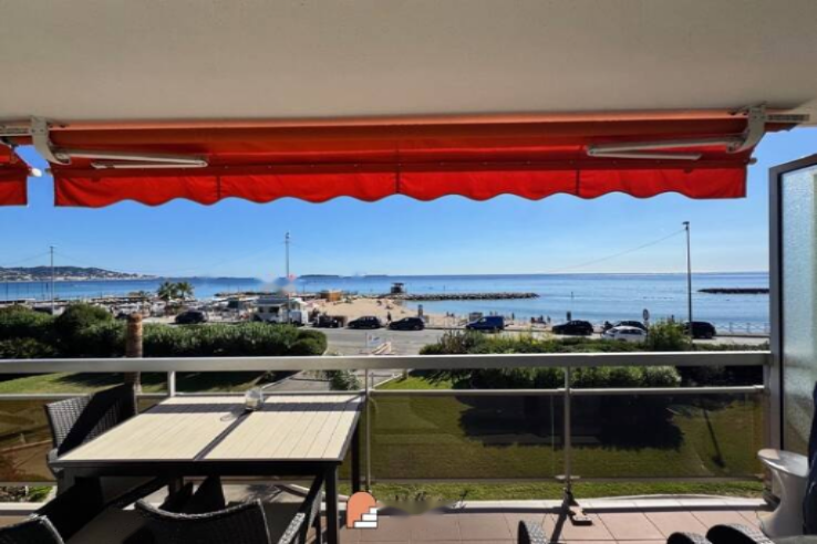 Квартира в Каннах, Франция, 45 м² - фото 1