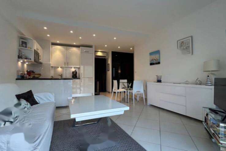 Квартира в Каннах, Франция, 45 м² - фото 2