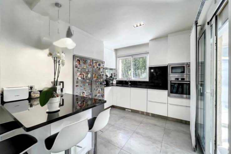 Квартира в Каннах, Франция, 200 м² - фото 4