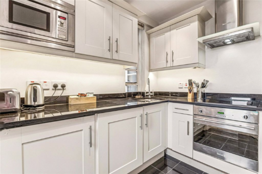 Квартира в Лондоне, Великобритания, 33 м² - фото 17