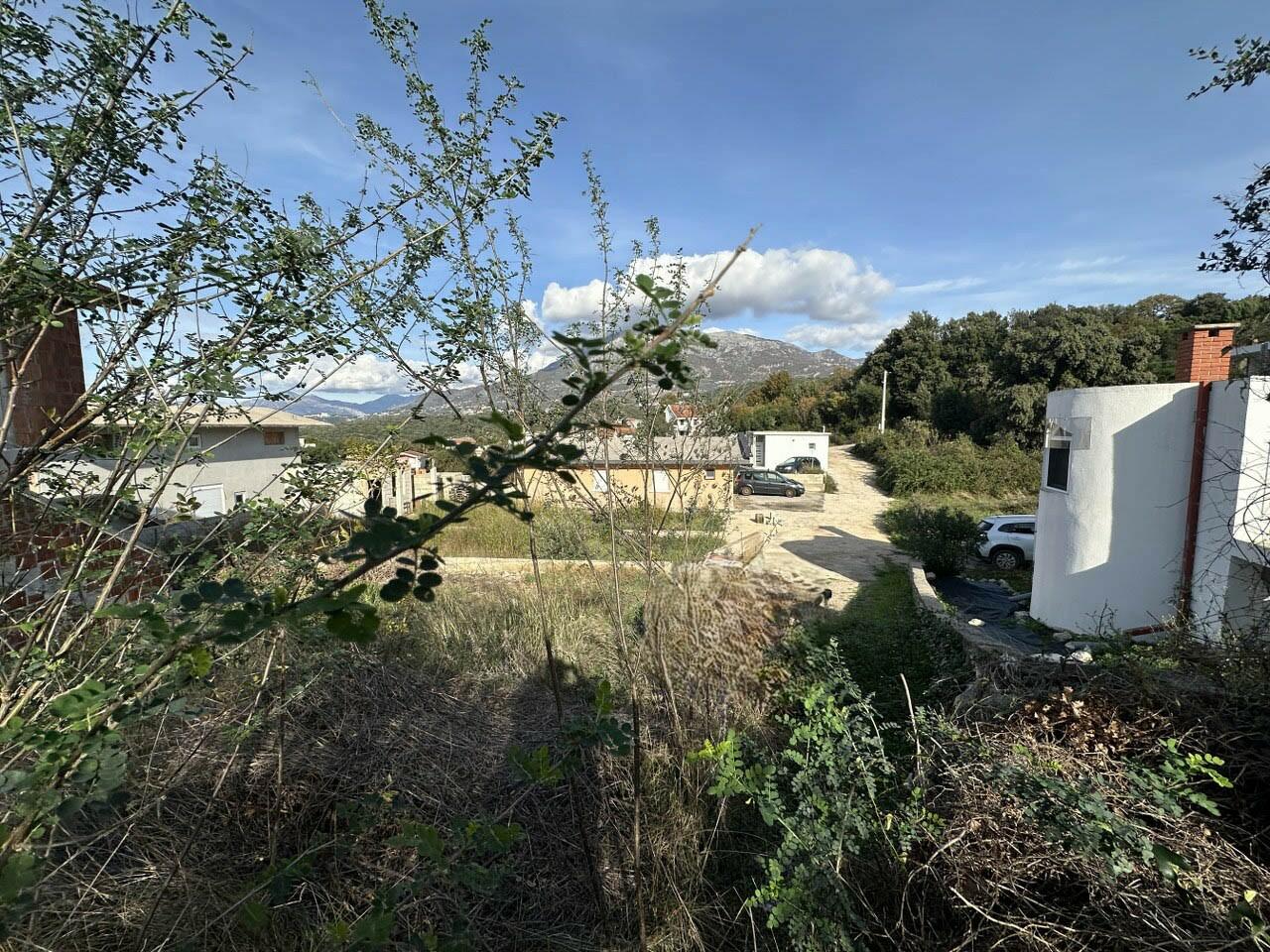 Земля в Утехе, Черногория, 677 м² - фото 3