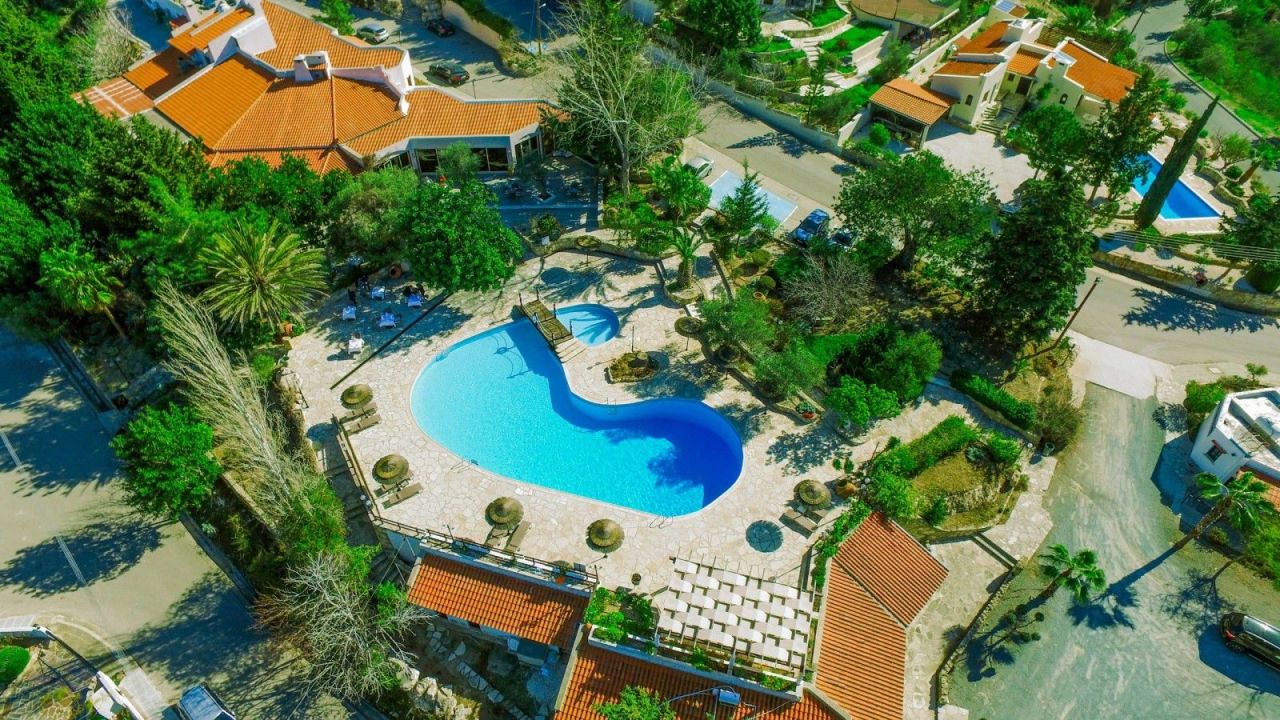 Вилла в Пафосе, Кипр, 384 м² - фото 9