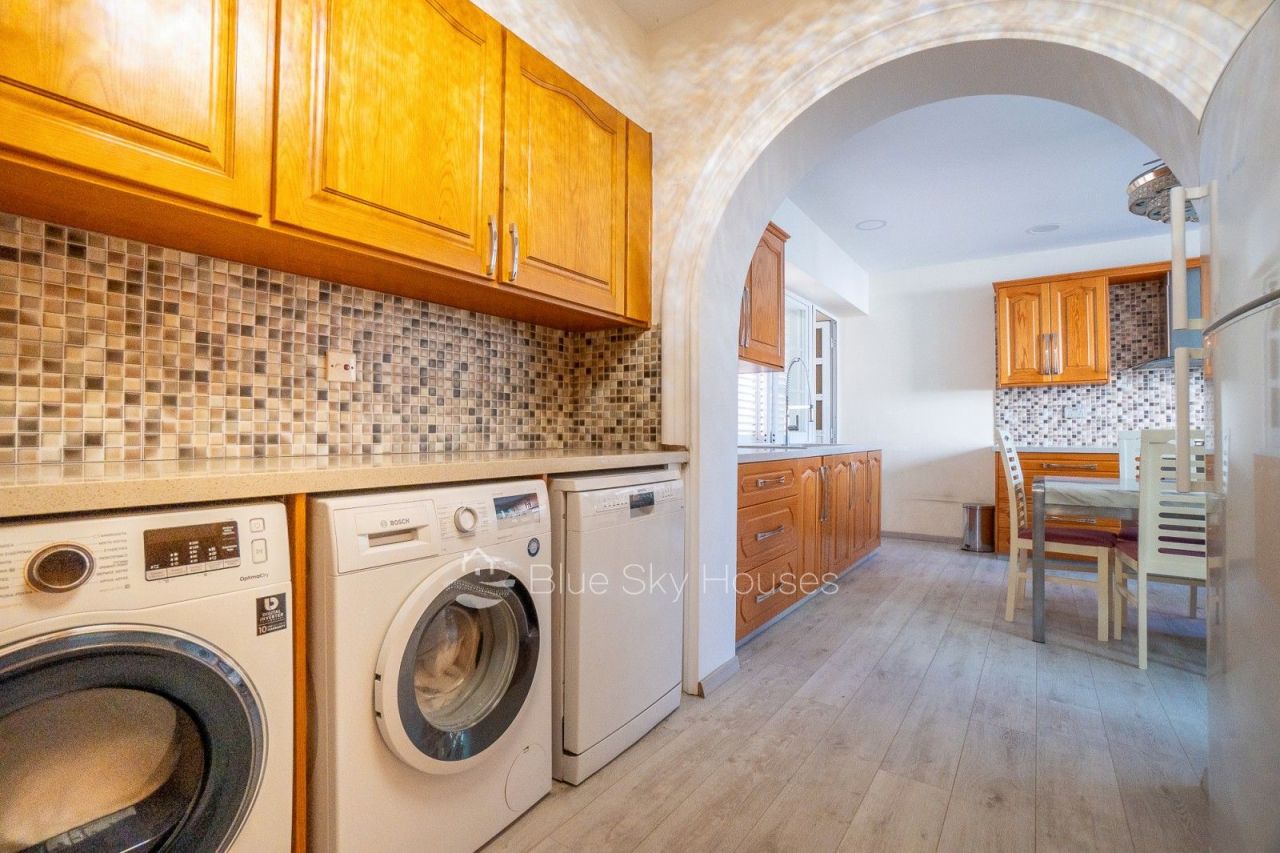 Вилла в Лимасоле, Кипр, 314 м² - фото 10