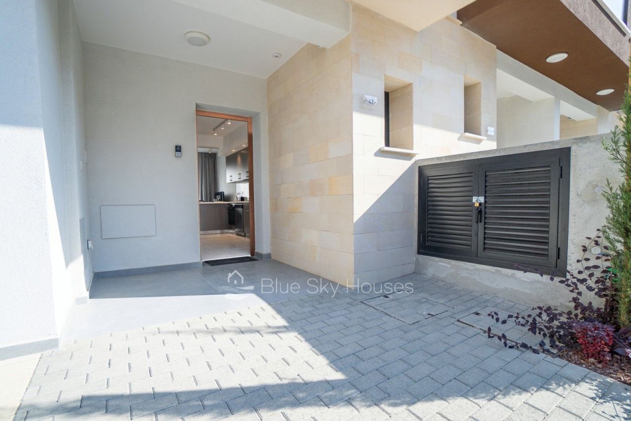 Таунхаус в Лимасоле, Кипр, 92 м² - фото 14