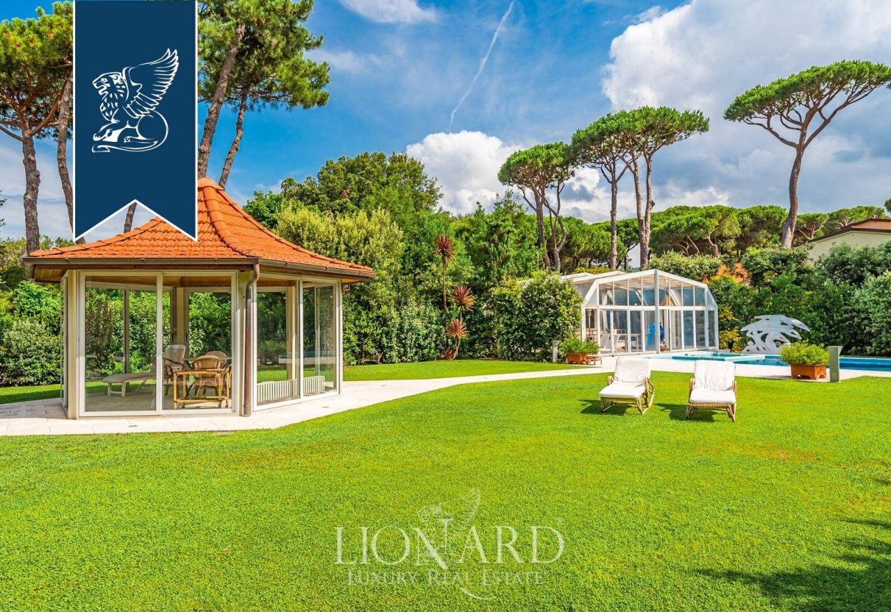 Вилла в Форте деи Марми, Италия, 650 м² - фото 5