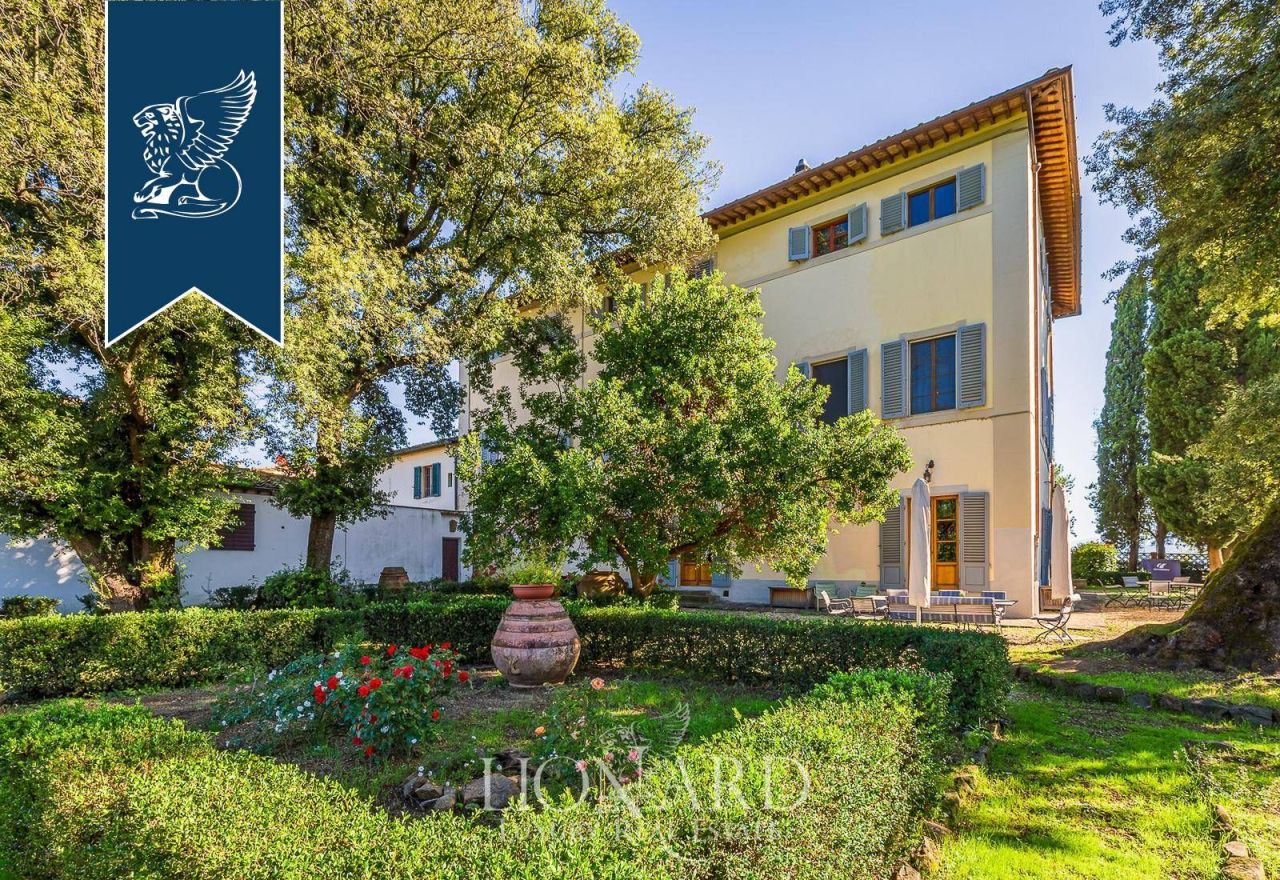 Вилла во Флоренции, Италия, 1 350 м² - фото 10