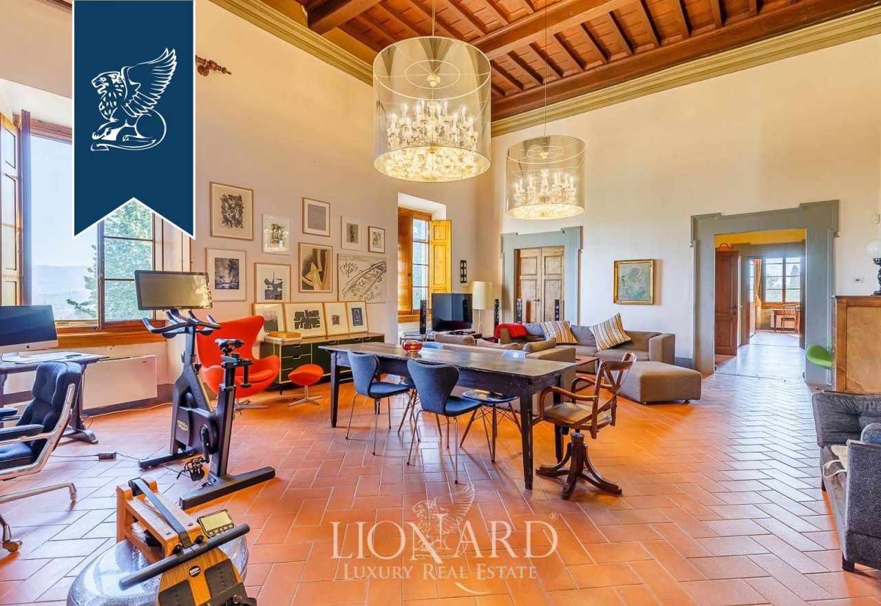 Вилла во Флоренции, Италия, 1 350 м² - фото 17