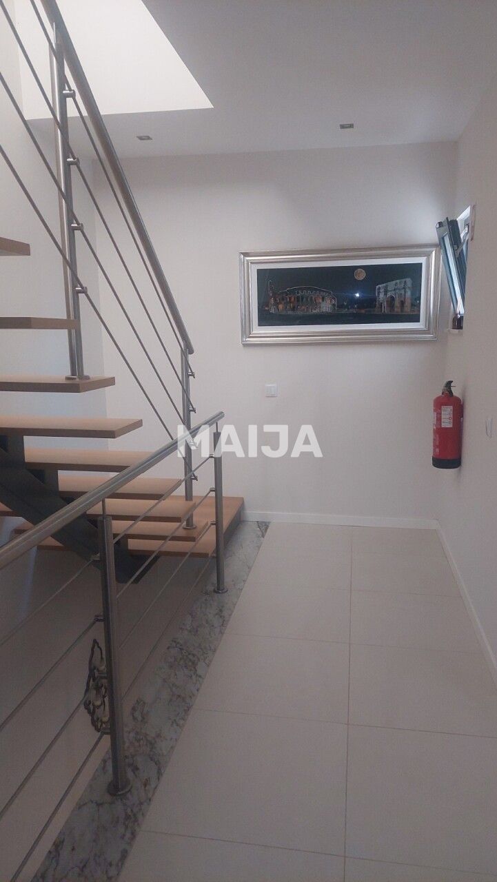 Квартира в Алворе, Португалия, 104.72 м² - фото 16